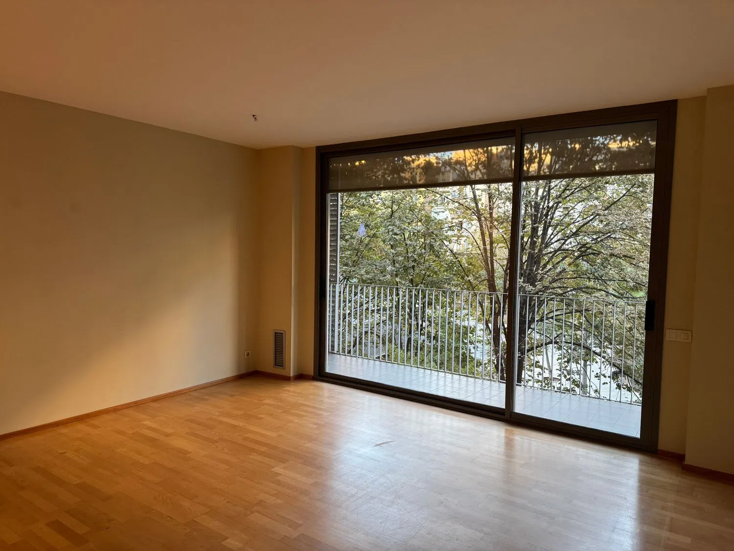 Piso en calle de Roger de Flor, 78 - Foto 1