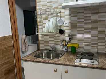 Estudio en L'Hospitalet de Llobregat - Foto 4