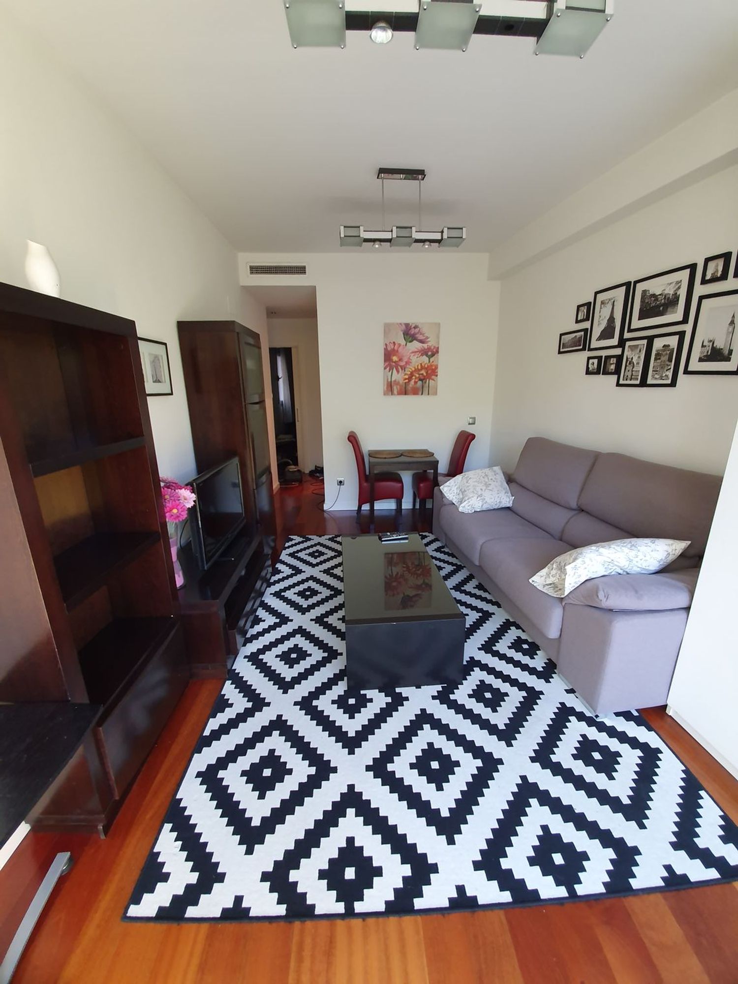 Piso en calle de Alcalá, 431