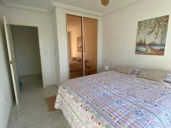 Chalet adosado en Avenida de la Mancha s/n - Foto 3