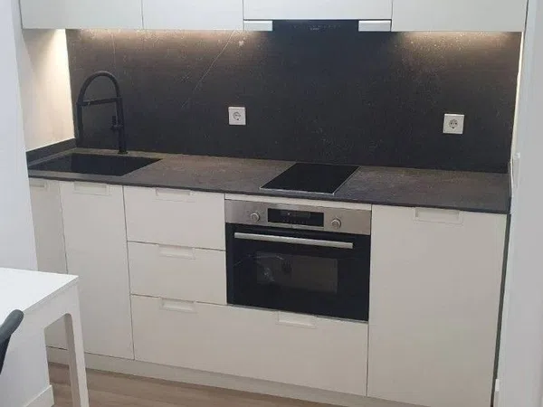 Piso en plaza d'Hondures, 62 - Foto 2