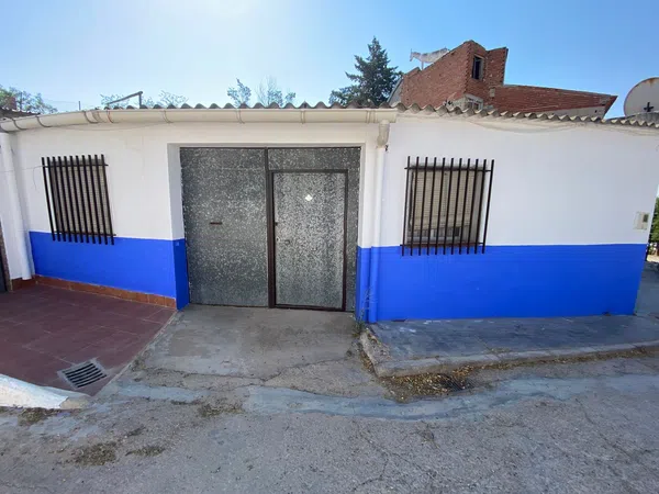 Casa de pueblo en Avenida Virgen, 2 - Foto 1