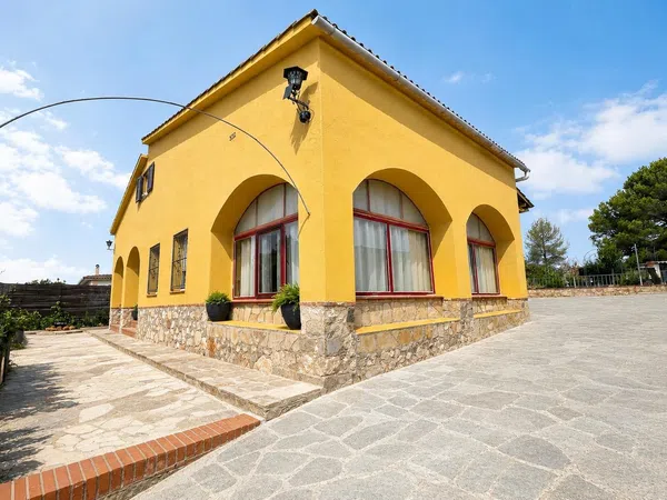 Casa o chalet independiente en Calle Girona, 94 - Foto 1
