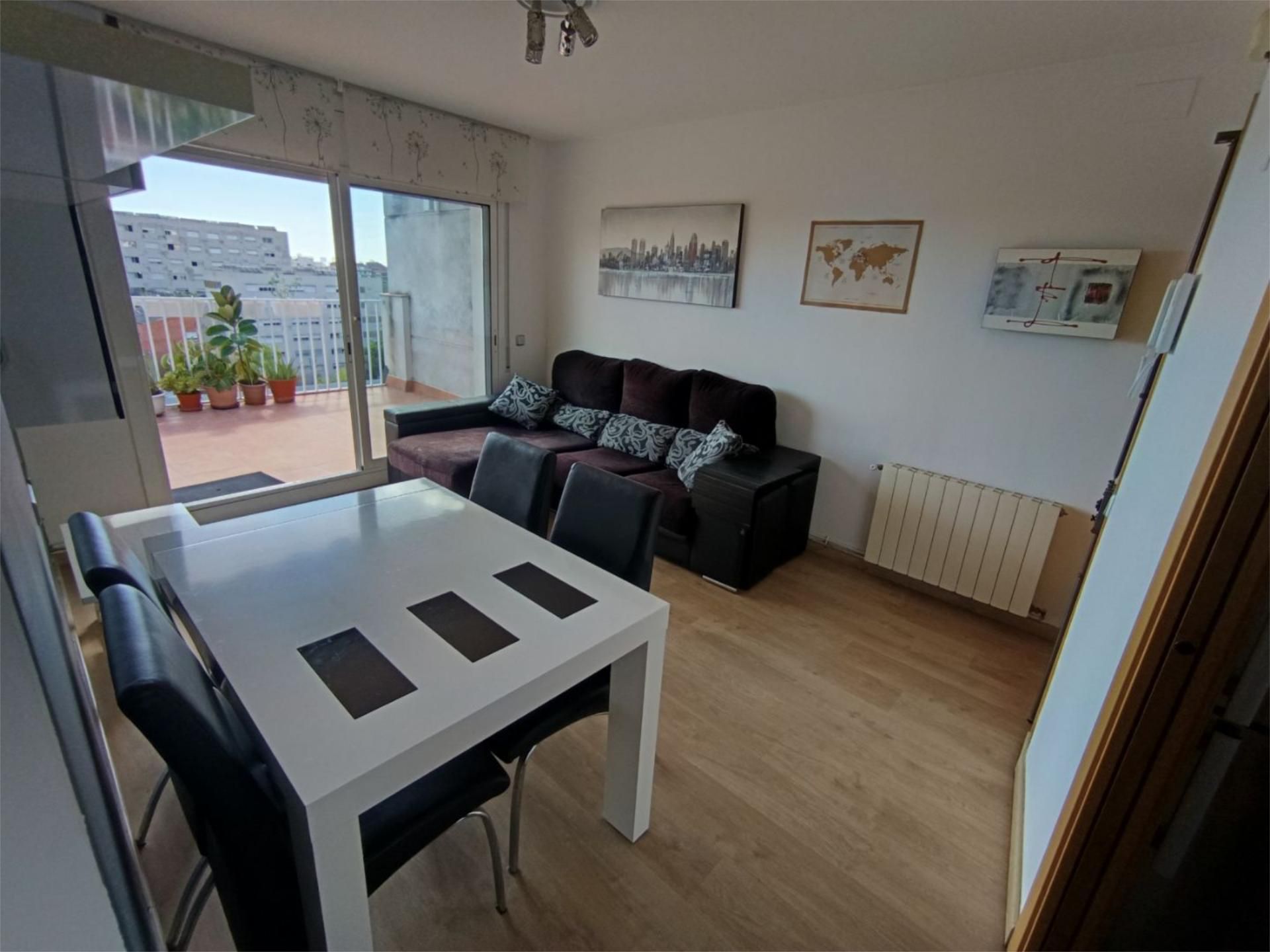 Piso en  Avinguda de Rio de Janeiro 69 - Foto 2