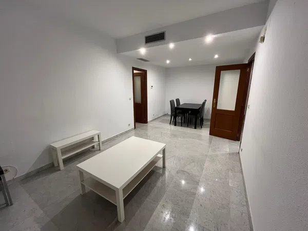 Piso en calle Camilo José Cela, 5