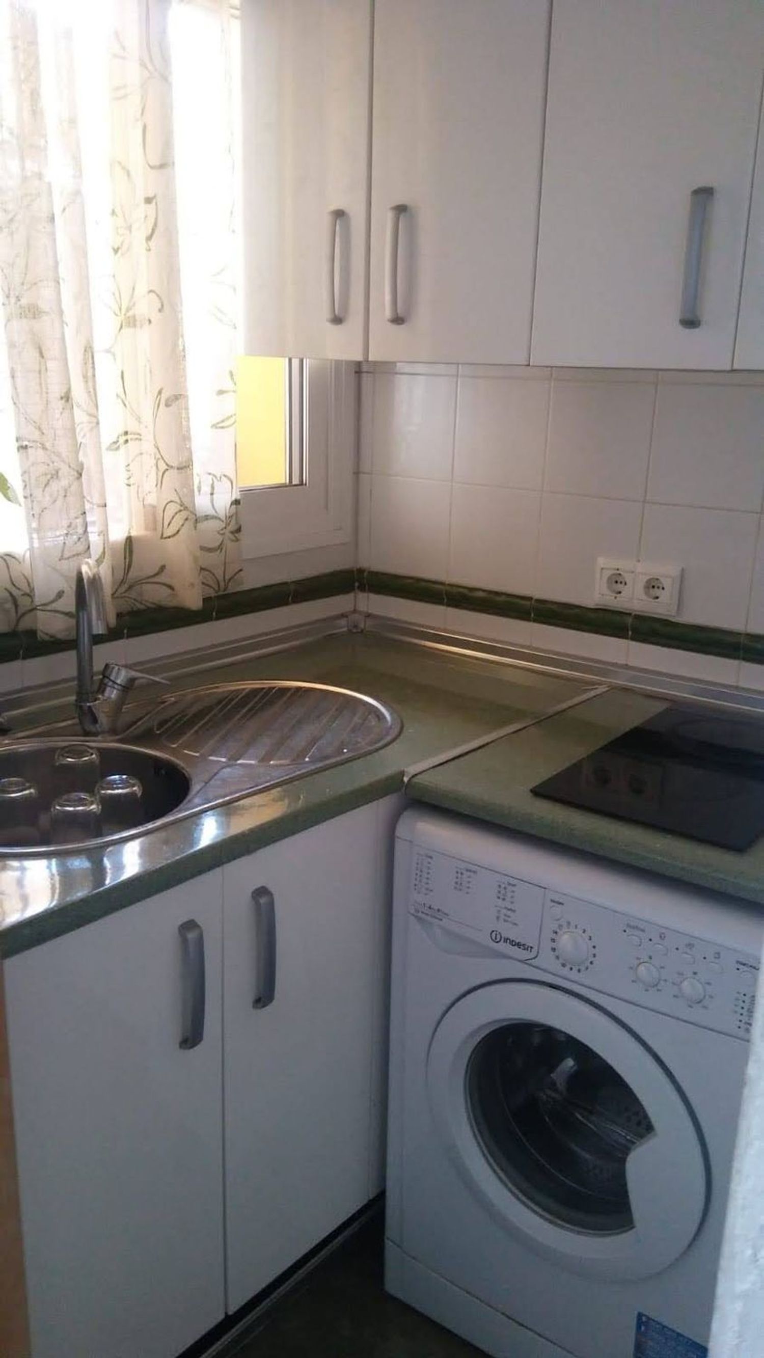 Estudio en calle Lanzarote del Lago, 44 - Foto 2