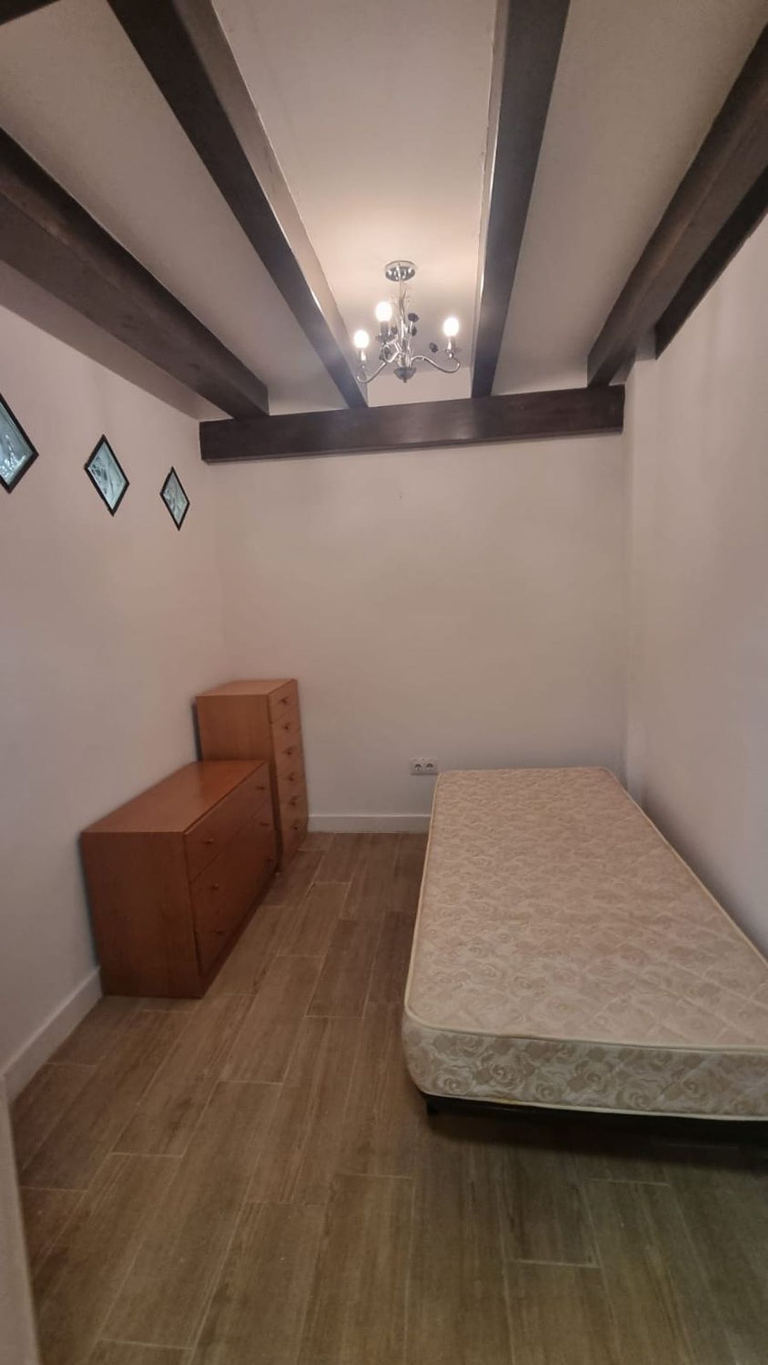 Chalet adosado en Calle del Pou d'Alcina, 2, Oliva pueblo, Oliva pueblo - Foto 4