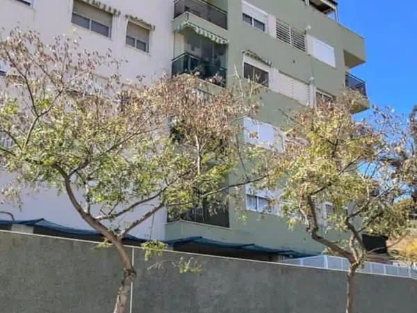 Piso en Barrio Los Almendros - El Limonero - El Tomillar - Foto 1