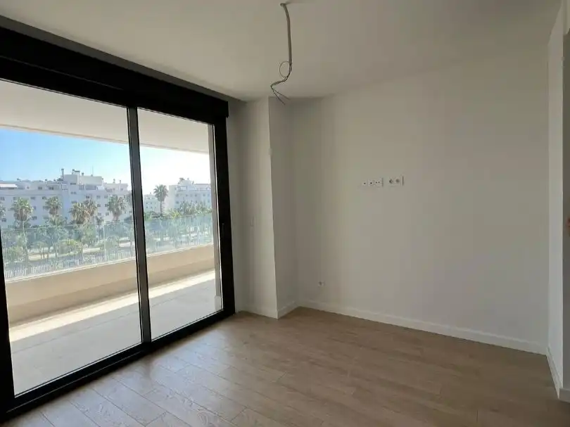 Piso en  Calle Ava Gardner 7 - Foto 12