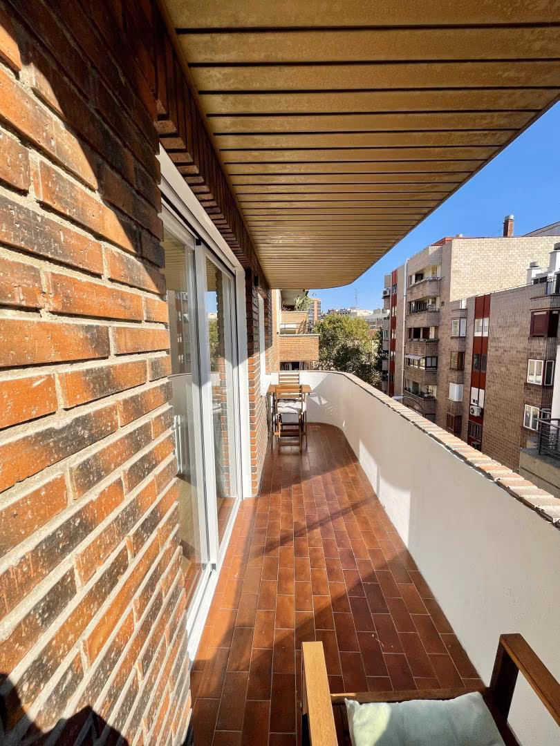 Piso en  Calle de Pedro Villar 15 - Foto 10