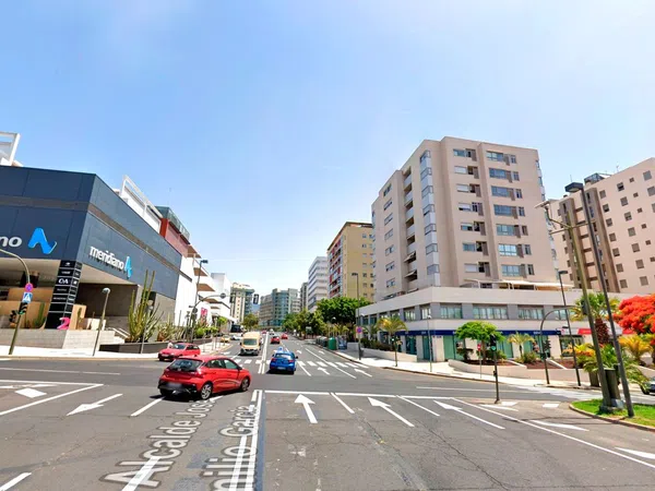 Piso en calle Alcalde Josė Emilio Garcia Gómez, 7 - Foto 1