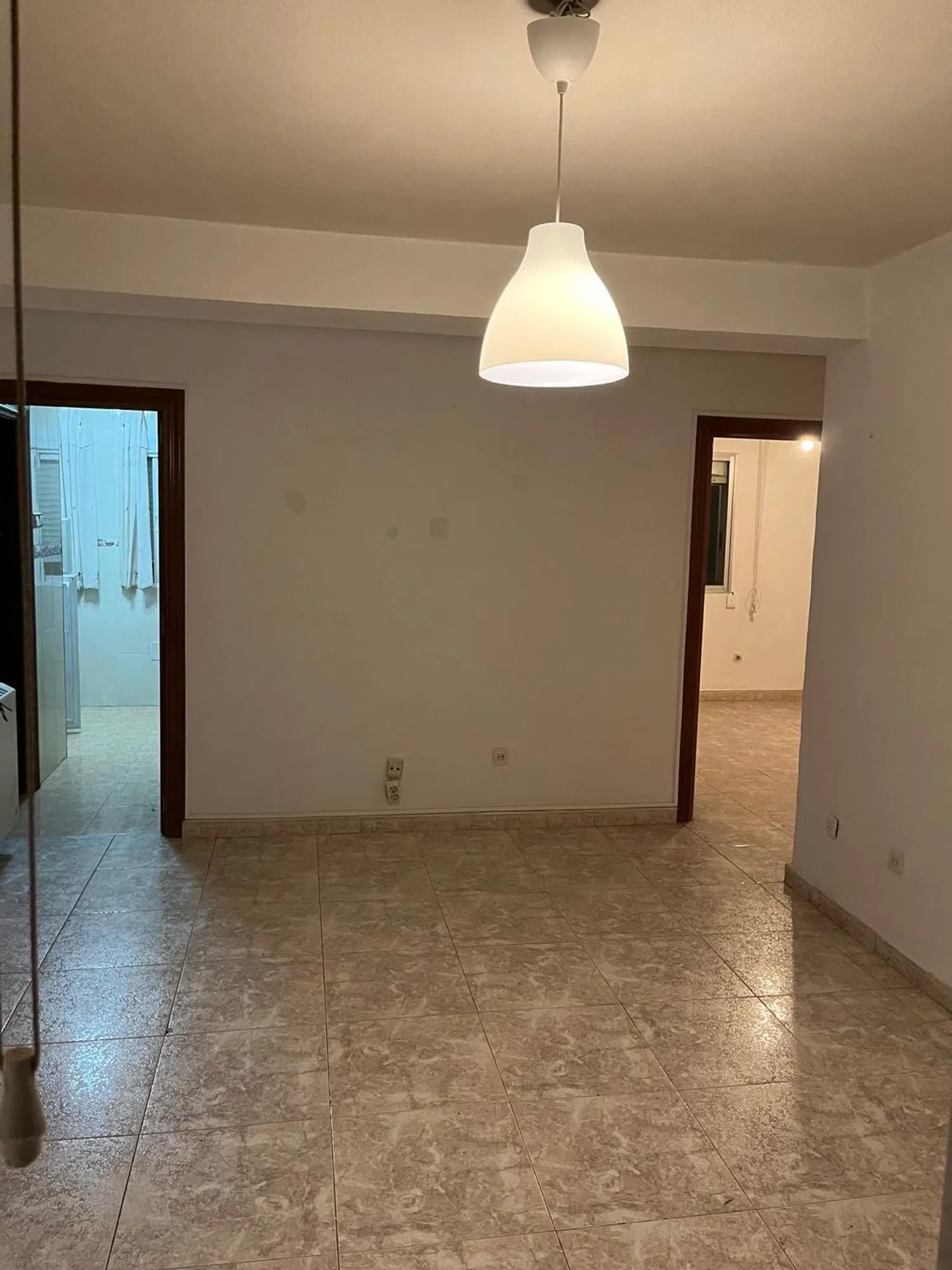 Piso en calle de Cuart de Poblet, 131 - Foto 5