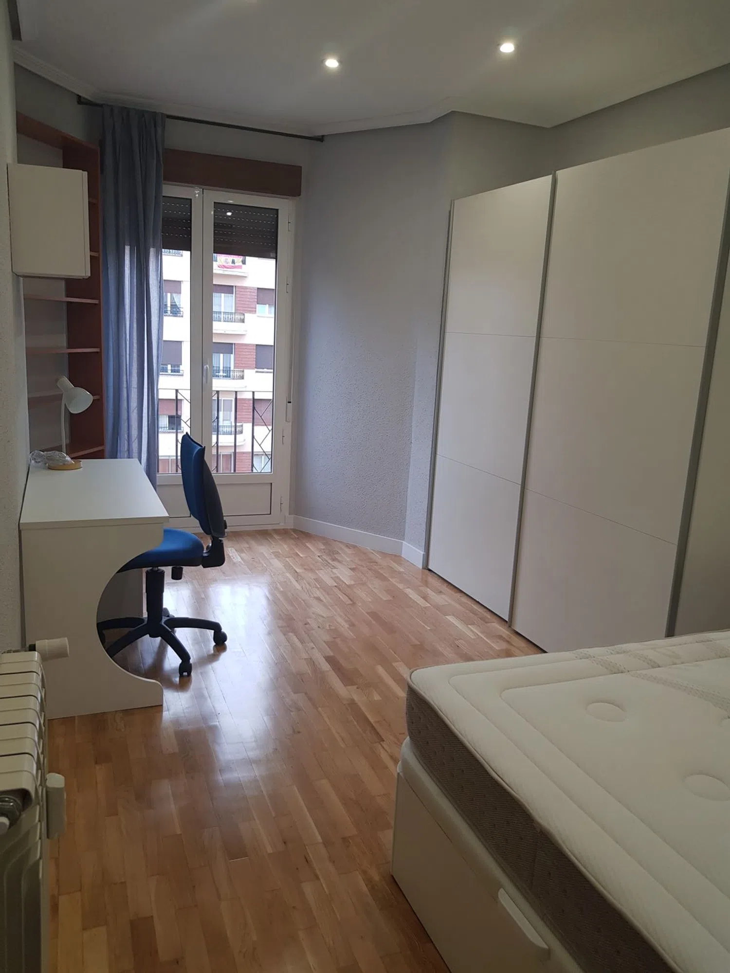 Piso en avenida de la Reina Victoria, 30 - Foto 2