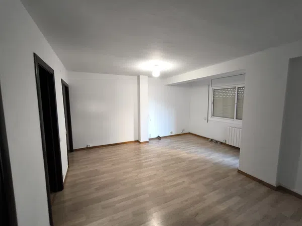 Piso en calle del Doctor Robert, 71