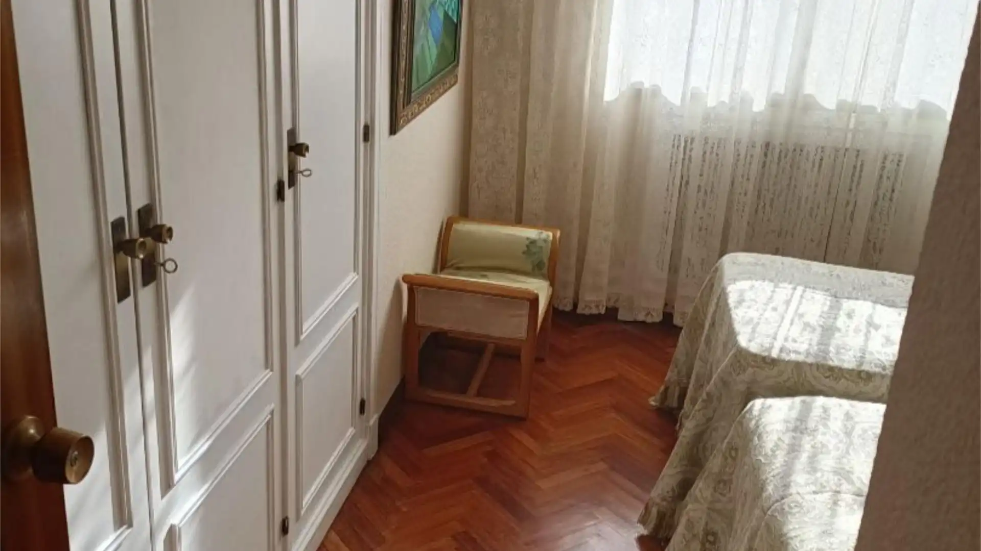 Piso en  Calle de la Infanta Mercedes 1 - Foto 3