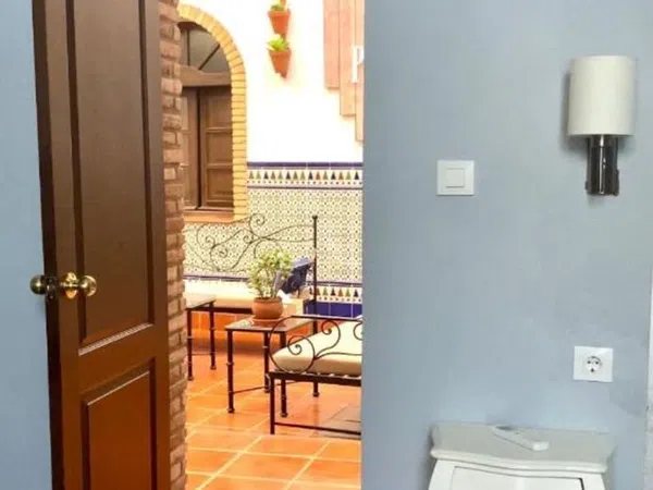 Caserón en Caserón en Plaza de Abades, 11, Judería - San Basilio - Foto 2