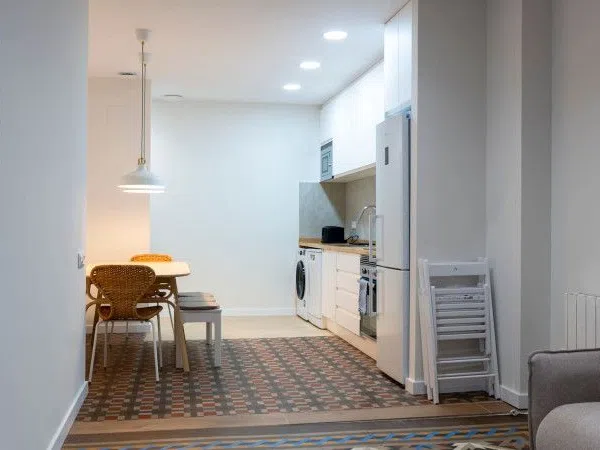 Piso en calle del Pintor Domingo, 42 - Foto 2