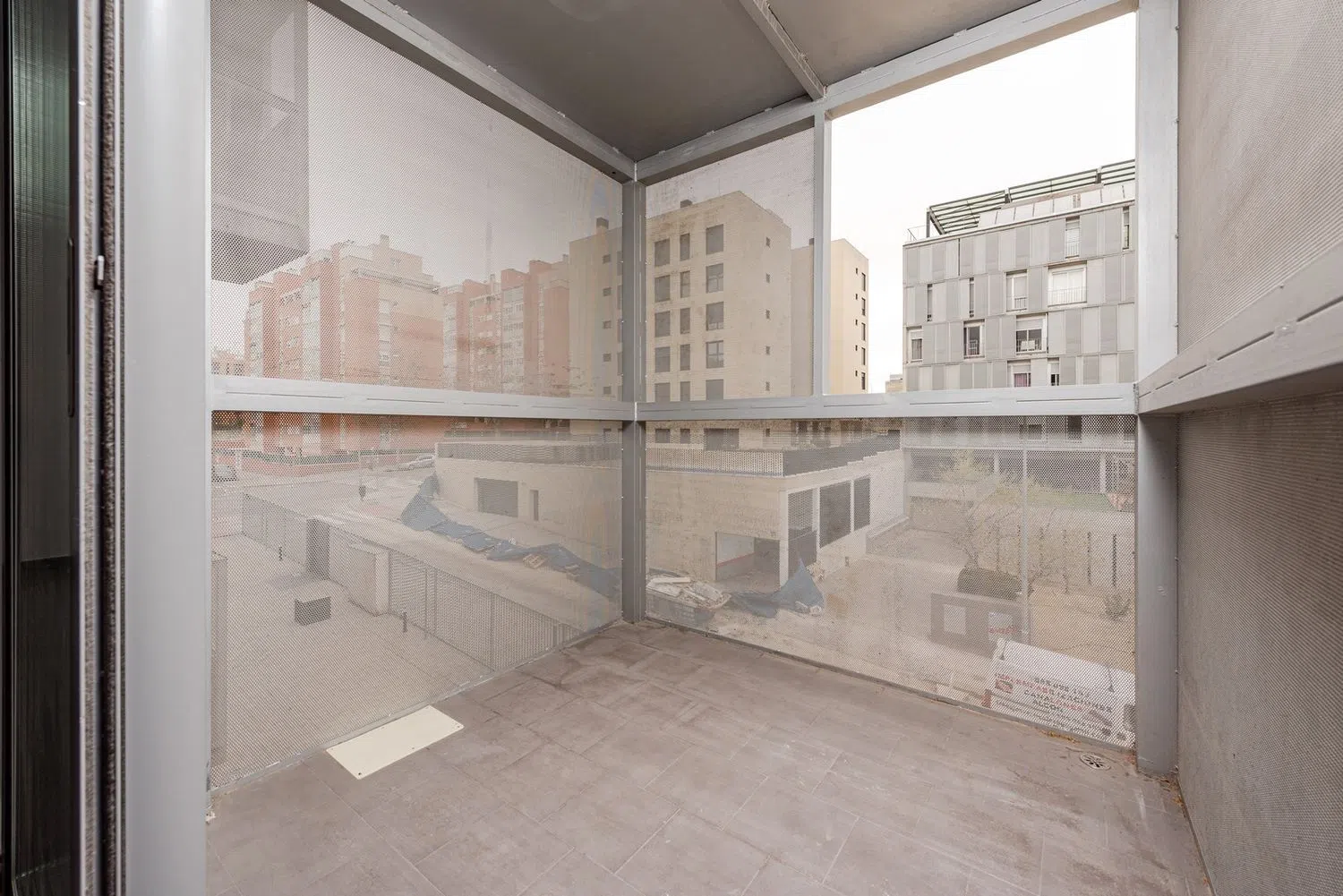 Piso en avenida de la Peseta - Foto 4