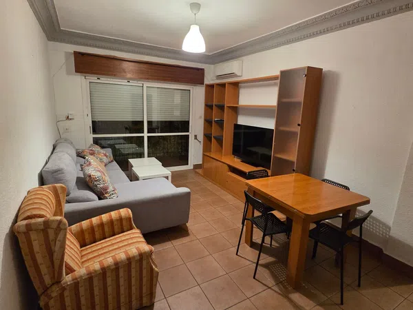 Piso en avenida Antonete Gálvez, 4