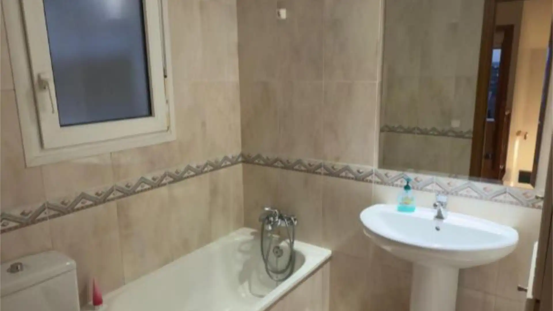 Dúplex en  Avinguda Prat de la Riba 50 - Foto 4