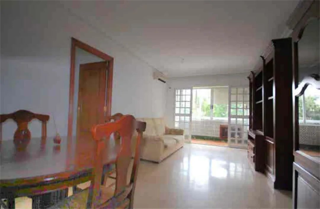 Piso en Su Eminencia - Foto 9