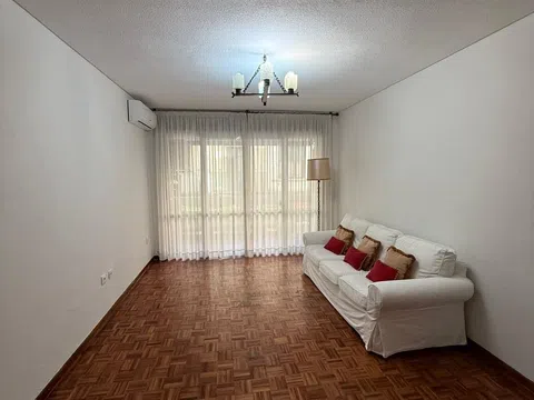 Piso en calle de Fray Luis de Granada, 6