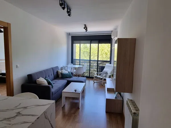 Piso en avenida de la diputación, 7