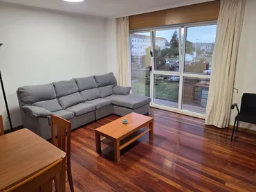 Piso en  Rúa de Sempre en Galiza 9 - Foto 1