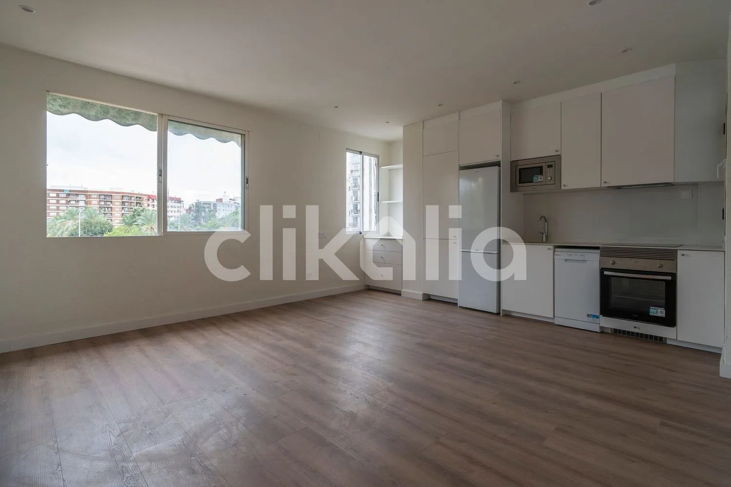 Piso en calle de Planas - Foto 2