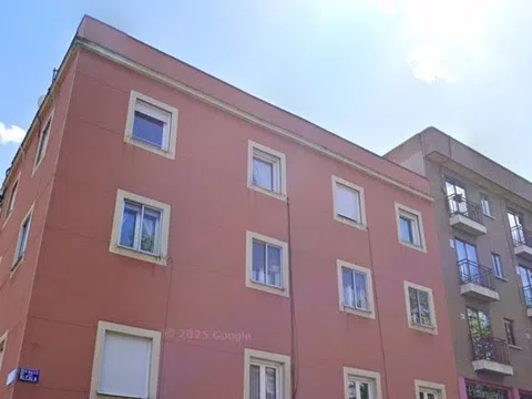 Piso en calle Alcalá, 356