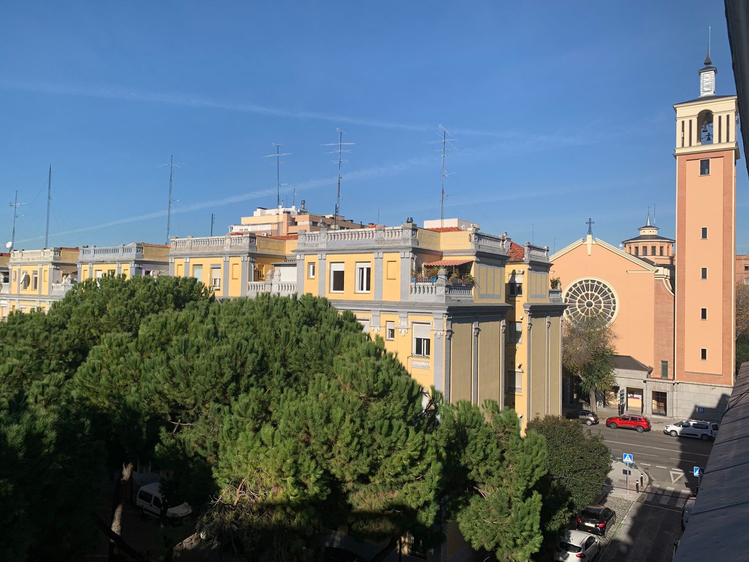 Ático en calle Alejandro Saint Aubin, 5 - Foto 2