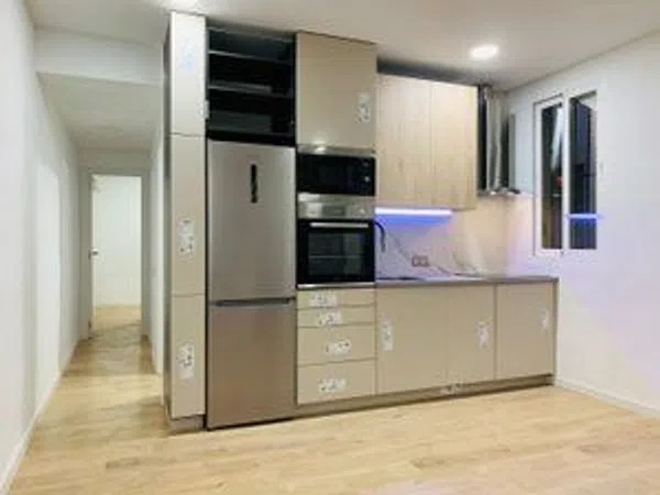 Piso en calle de Vallehermoso, 91