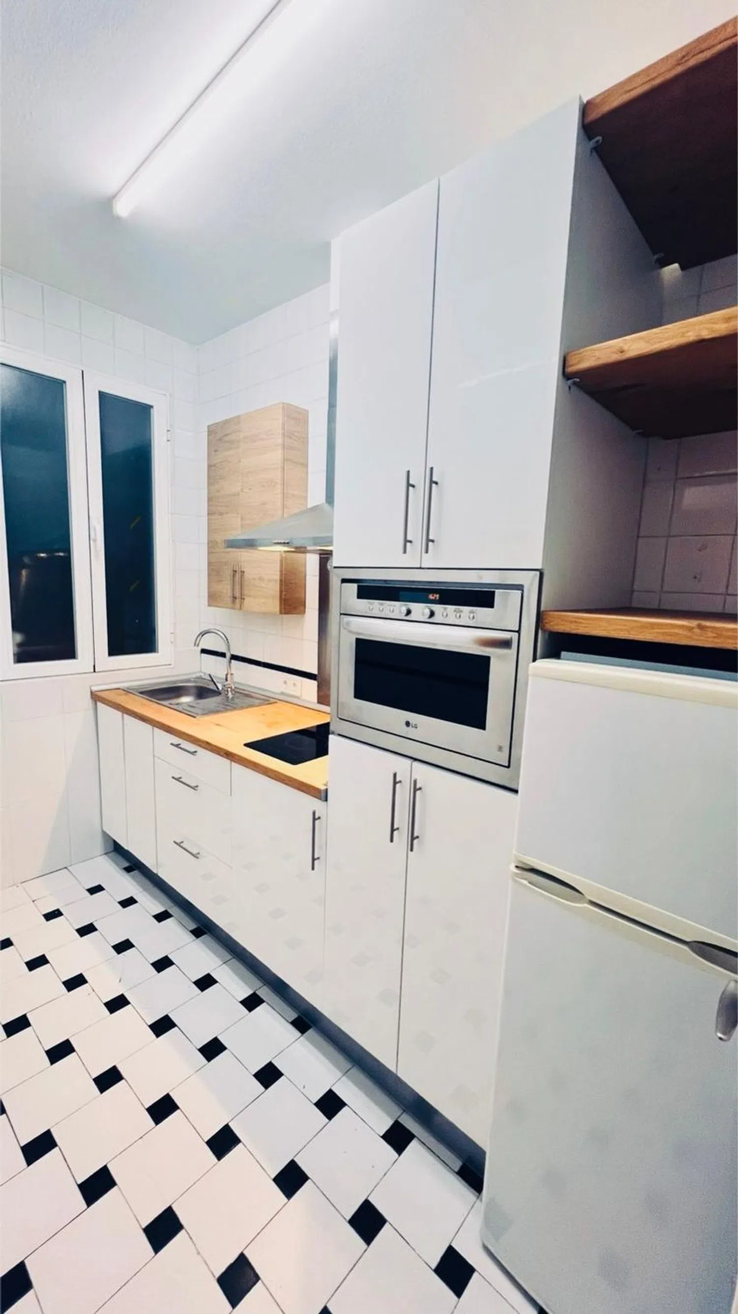 Piso en calle la Coruña, 15 - Foto 2