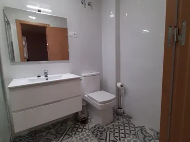 Piso en  Calle López Domínguez 1 - Foto 3