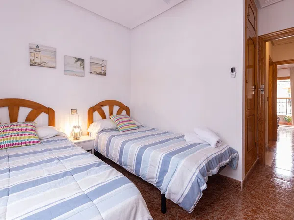 Chalet adosado en Calle Río Danubio, 66 - Foto 7