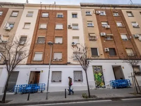 Piso en calle del Canigó, 9 - Foto 14