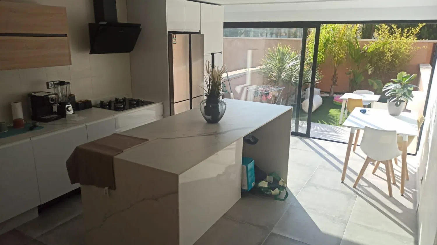 Chalet adosado en calle Encina, 25 - Foto 1