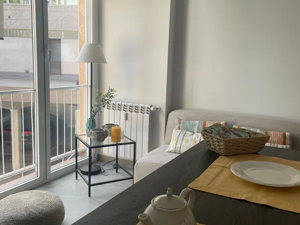 Estudio en avenida de Alberto de Alcocer, 22