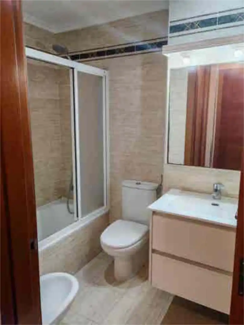 Piso en Castrelos - Foto 8