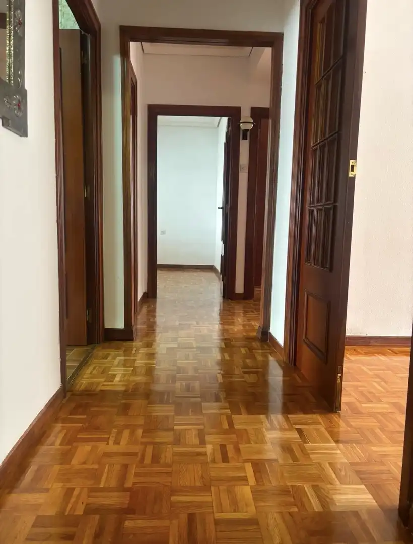 Piso en  Calle Florian Docampo 12 - Foto 2