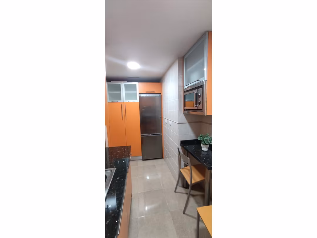 Piso en  Avenida de Maracena 190 - Foto 13