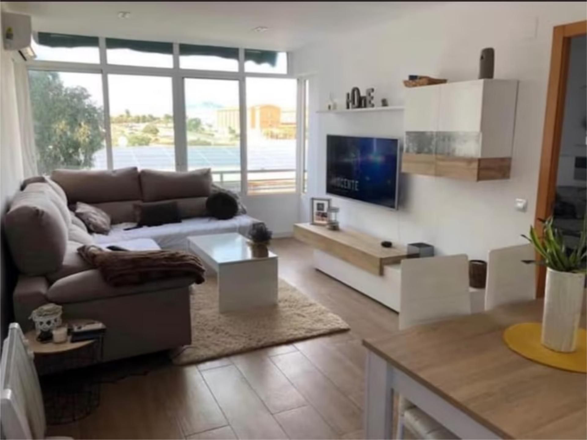 Piso en  Carrer de Bigastro 7 - Foto 16