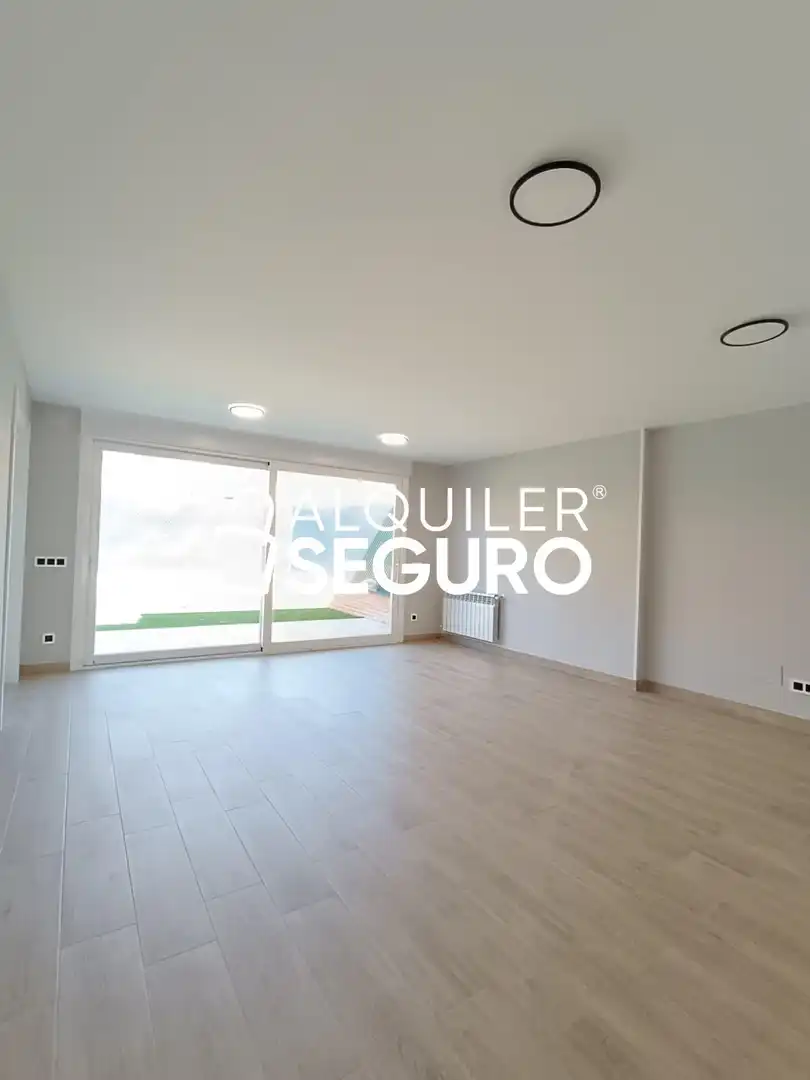 Piso en  Strauss - Foto 47