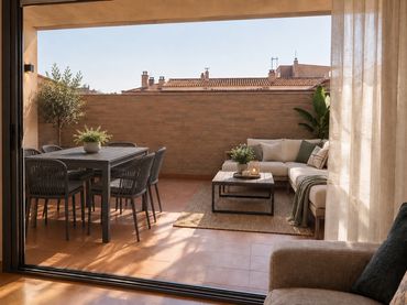 Casa adosada en  Carrer de Sant Pau 10 - Foto 4