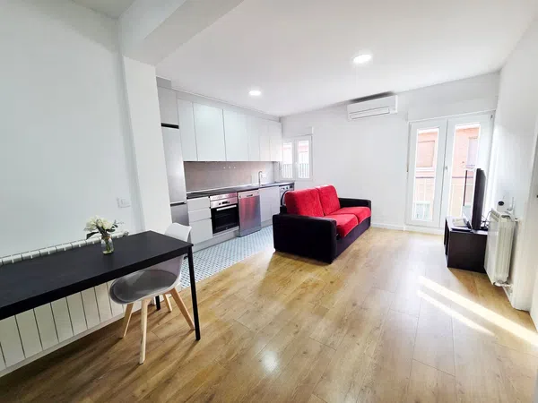 Piso en calle de Garci-Nuño, 21