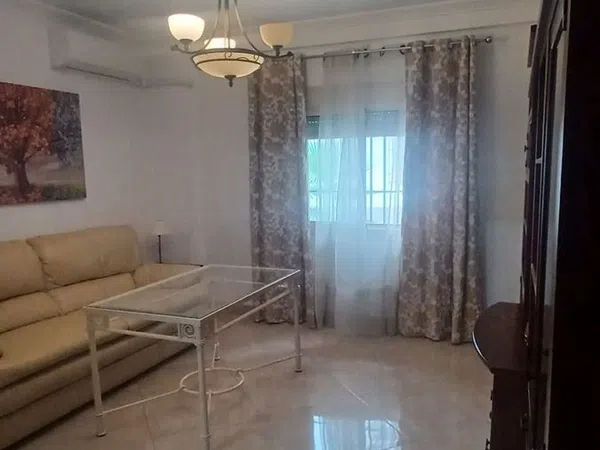 Piso en alto Cisneo, 1