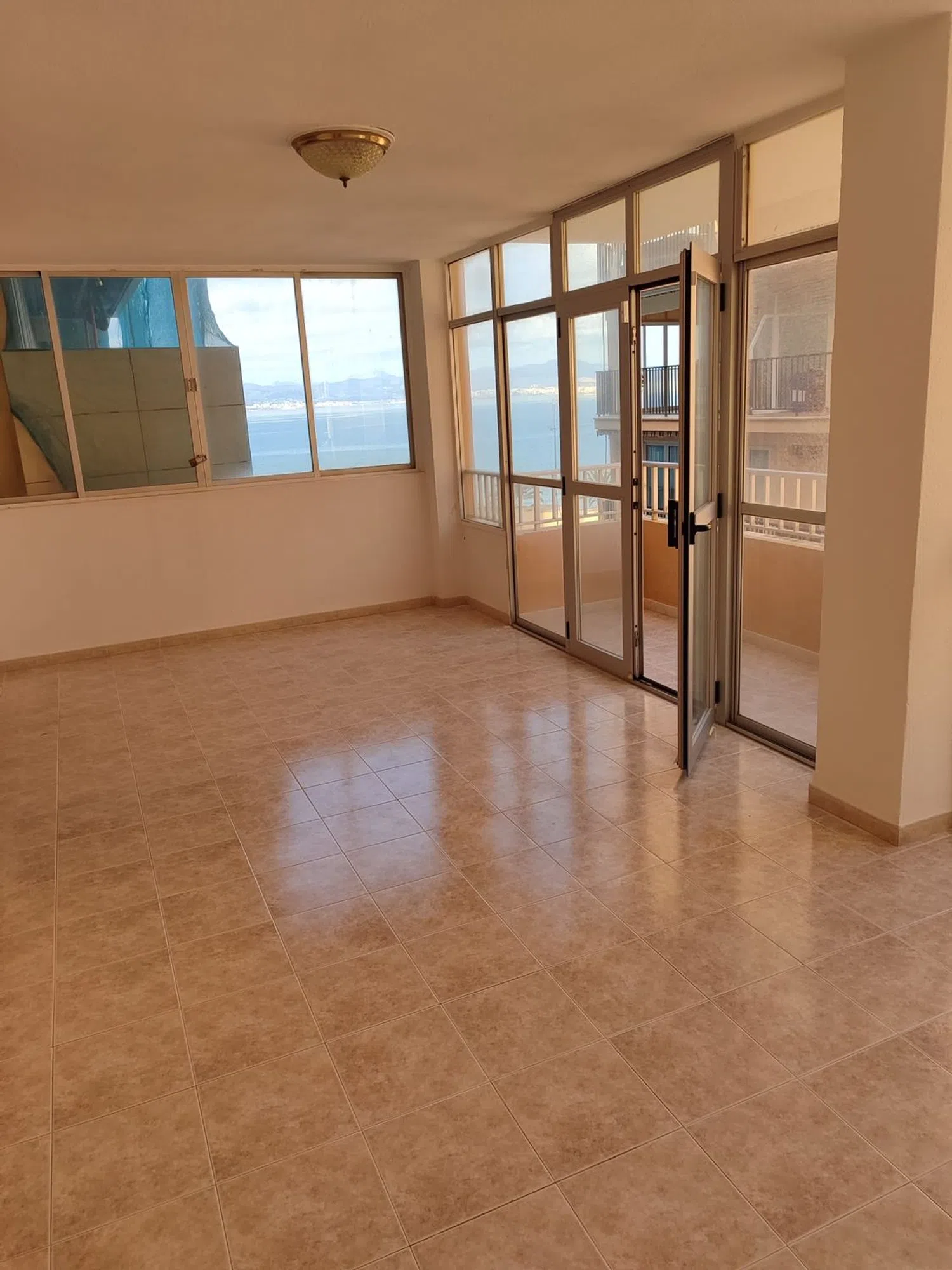 Piso en calle de Sant Cristòfol, 6 - Foto 7