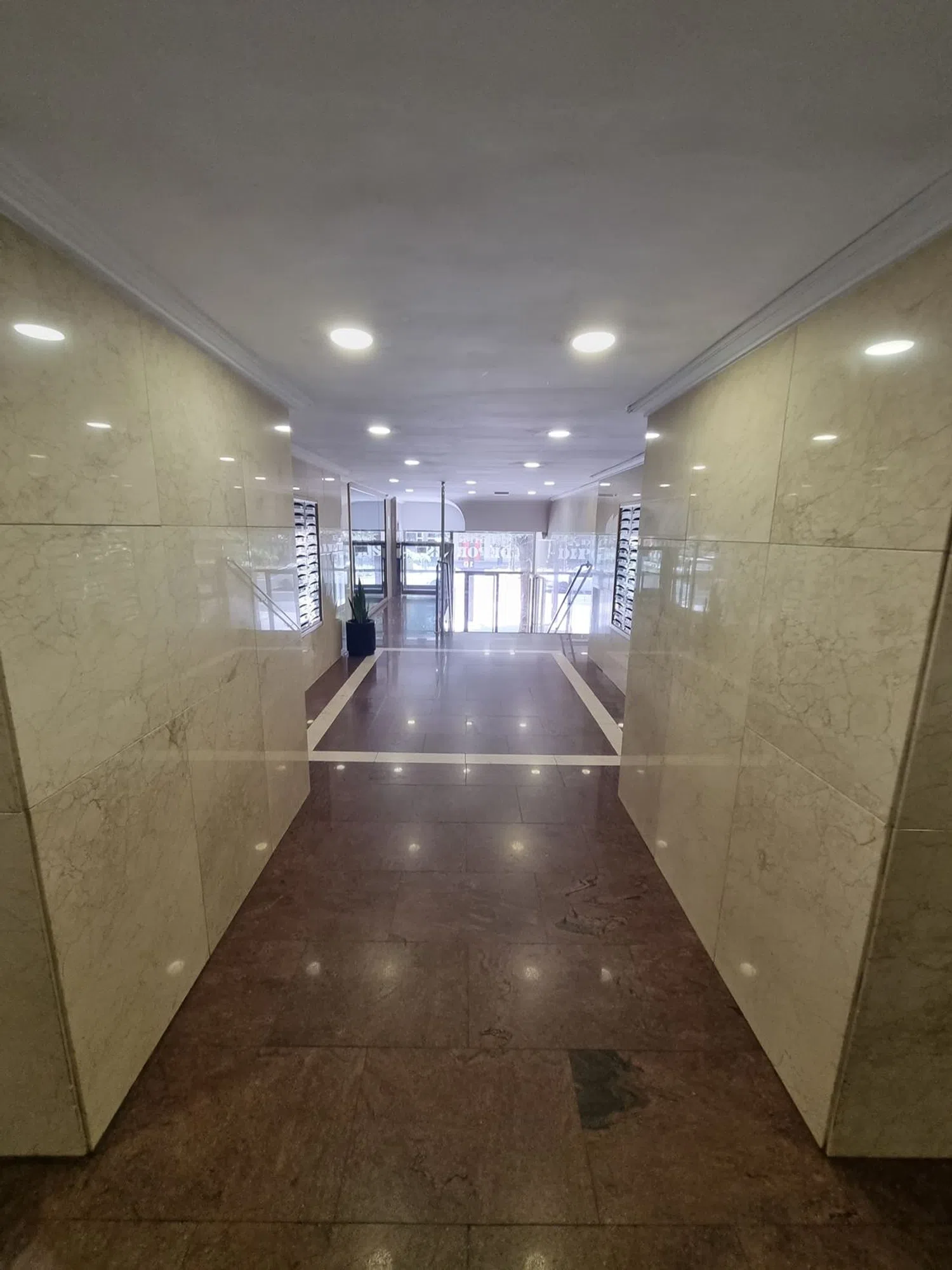 Piso en avenida General Primo de Rivera, 10 - Foto 17
