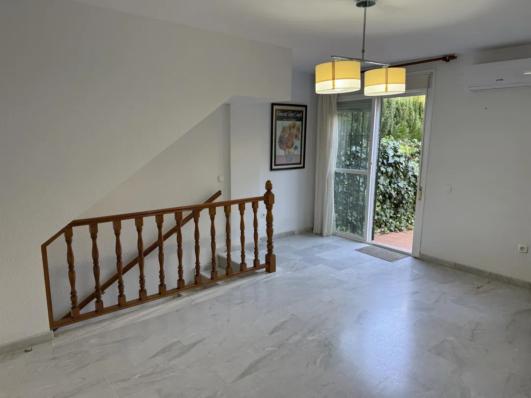 Casa adosada en Dos Hermanas - Foto 5