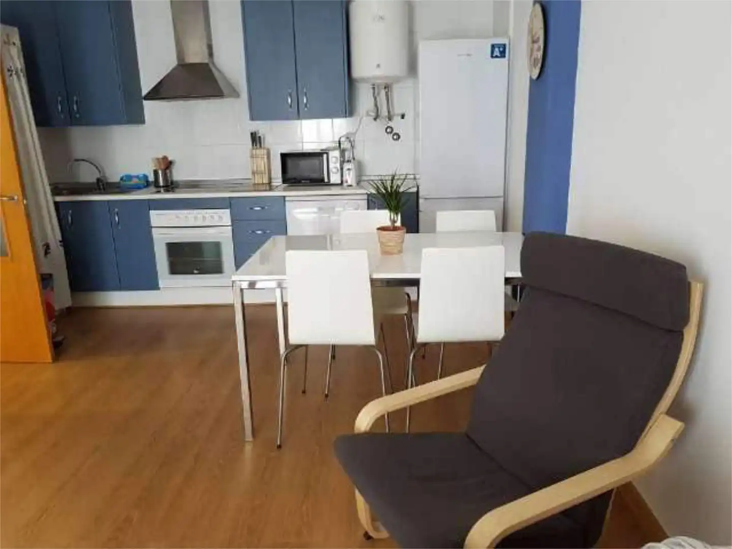 Piso en Residencial La Isla - Foto 3